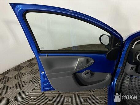 Peugeot, 107, 1000, 68, бензин, хэтчбек, робот, передний привод, среднее состояние, левый, синий, 420 000 ₽