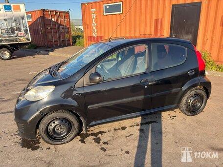 Peugeot, 107, 1000, 68 / 50 при 6000, бензин, хэтчбек, робот, передний привод, среднее состояние, левый, черный, 310 000 ₽