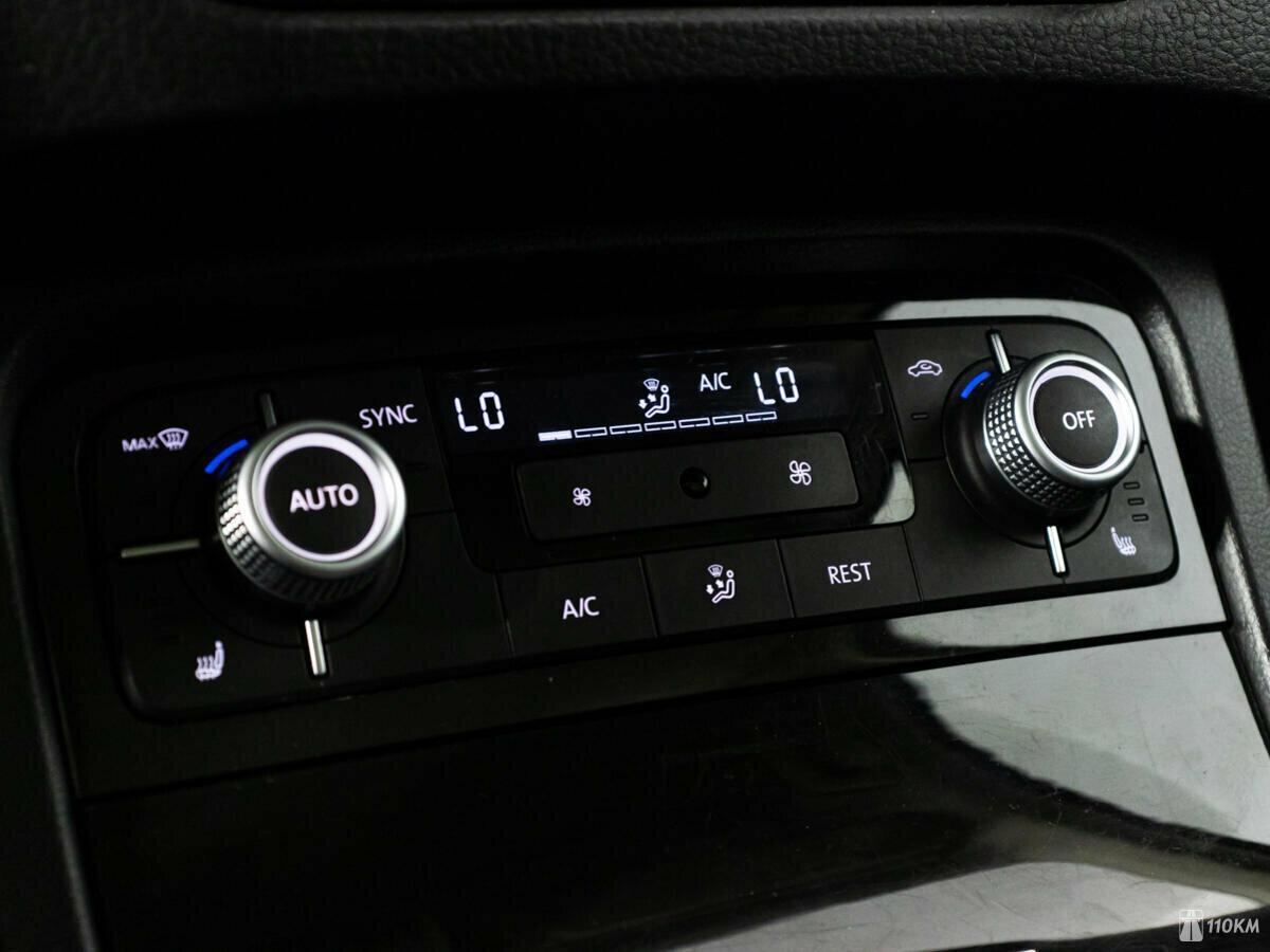 Volkswagen, Touareg, 3600, 245, бензин, внедорожник, автомат, полный привод, среднее состояние, левый, синий, 2 669 000 ₽